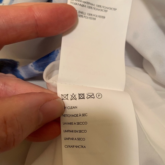 Club Monaco Handkerchief Skirt 🔴 - Picture 11 of 12